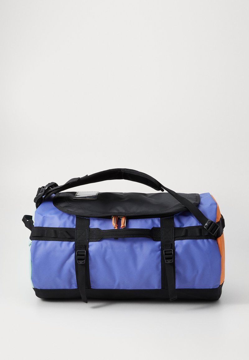 The North Face BASE CAMP DUFFEL S UNISEX - Holdall - indigo plum/bright foam papaya