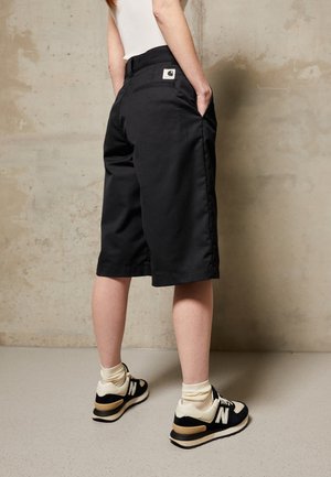 Shorts - black