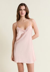 Non sélectionné, light pink