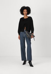 Vero Moda O NECK - Kardigan - black