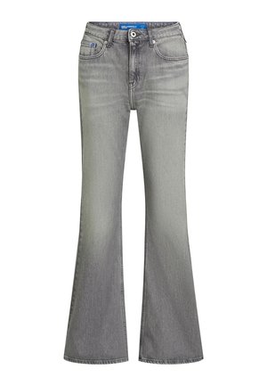 Jean évasé en denim gris clair, doté d'un design classique à cinq poches, d'une fermeture à bouton métallique et d'un délavage subtil pour la texture.