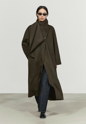 Massimo Dutti, LONG COAT WITH SCARF DETAIL - Mantel - green