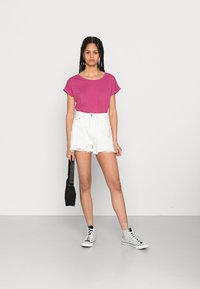 VILA VIDREAMERS NEW NOOS - T-shirt básica - magenta haze