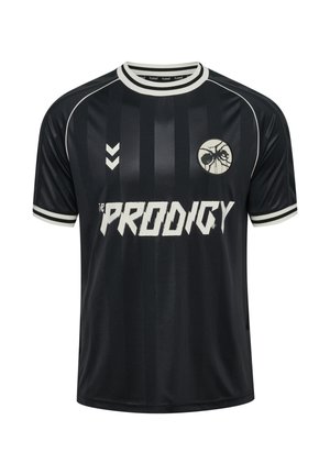 Czarna sportowa koszulka z krótkim rękawem z białymi paskami na kołnierzu i mankietach, tekst "Prodigy" i logo mrówki z przodu.