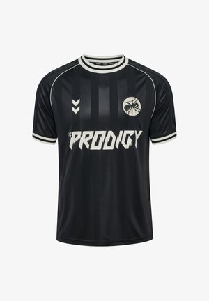 Sort sportsskjorte med korte ærmer med hvide striber på krave og manchetter, "Prodigy" tekst og myrelogo på fronten.