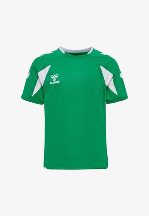 Zielona sportowa koszulka z krótkim rękawem z białymi akcentami na ramionach i logo hummel na piersi, na białym tle.