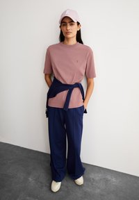 ARMEDANGELS TARJAA - T-Shirt basic - light berry