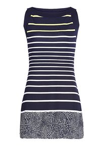 Vestido sin mangas de color azul marino con rayas horizontales en blanco y amarillo, y un patrón de puntos en la parte inferior. Tejido suave y elástico.