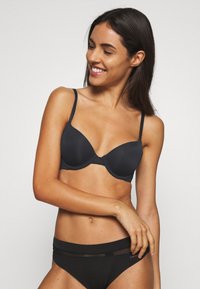 Calvin Klein Underwear - PERFECTLY FIT FLEX LIGHTLY LINED DEMI - Reggiseno - black Immagine in miniatura 1