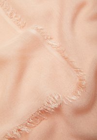 s.Oliver Sjaal - sand