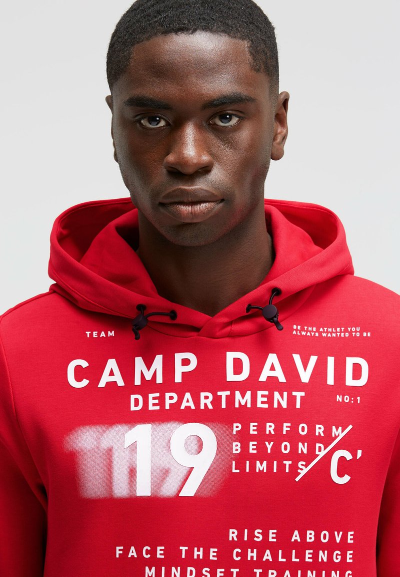Camp David Hoodie - bright red/red - Zalando