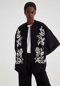 EMBROIDERED  - Könnyű dzseki - black
