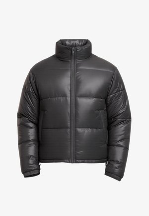 Schwarze gepolsterte Winterjacke mit hohem Kragen, durchgehendem Reißverschluss, langen Ärmeln und elastischen Bündchen.