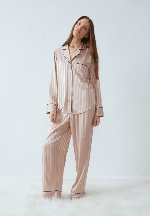 SET - Pyjamas - beige