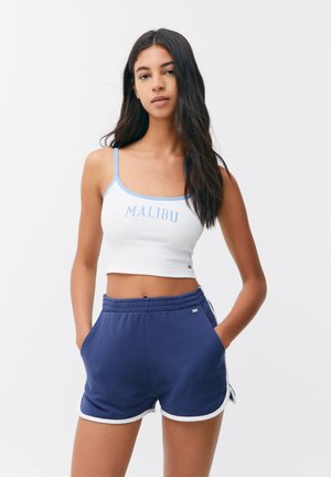 Top - white