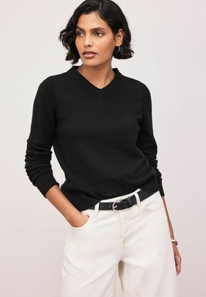 Next, SUPERSOFT V-NECK LONG SLEEVE JUMPER - Strickpullover - black