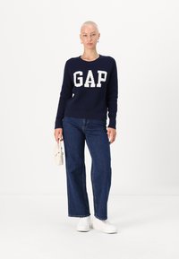 GAP Petite LOGO - Pullover - navy uniform