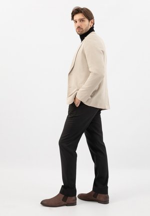 Wojas Stiefelette - brown