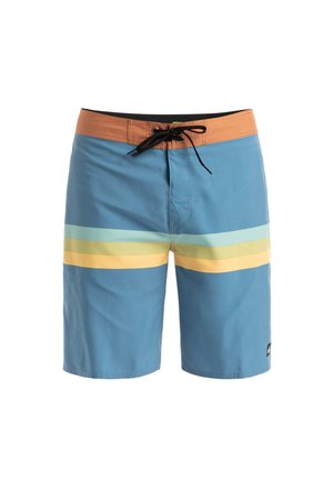 Barevné plavky v modré barvě s vodorovnými pruhy v světle zelené, žluté a tmavě modré. Obsahují hnědý pas a šňůrku na stažení.