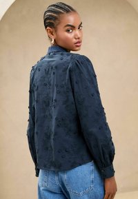 Lipsy REGULAR FIT- LONG SLEEVE GRANDAD COLLAR - Bluse - navy