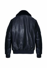 Veste bomber en cuir noir avec un col arrondi, des poignets et un bas élastiques, ainsi qu'un détail de couture triangulaire texturé au dos.