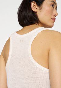 10DAYS Top - ecru