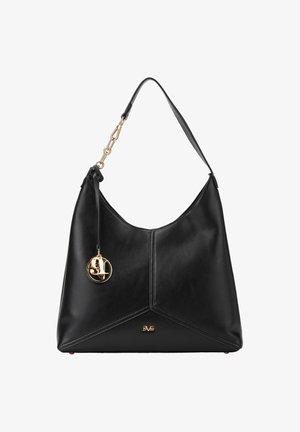 Schwarze Leder-Schultertasche mit strukturiertem Design, goldfarbener Hardware und einem emblematischen Anhänger. Verfügt über einen einzelnen Trageriemen und einen flachen Boden.