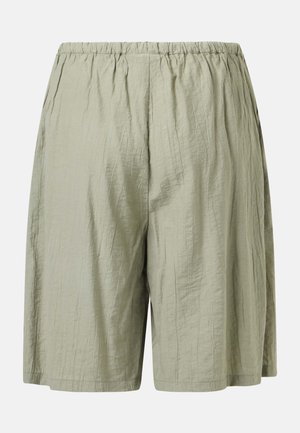 Seaside, SAVANNAH CRINKLE BERMUDA SHORTS W - Shorts - salvia green
