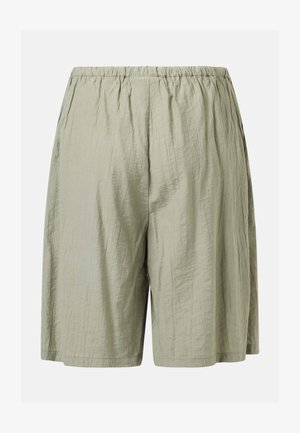 Seaside, SAVANNAH CRINKLE BERMUDA SHORTS W - Shorts - salvia green