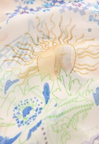 Next SHEER LONG SLEEVE - REGULAR FIT - Paitapusero - ecru celestial print