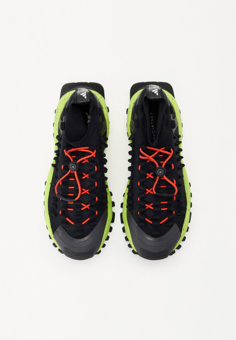 adidas by Stella McCartney SEEULATER - Hikingschuh - core black/solar green/active orange