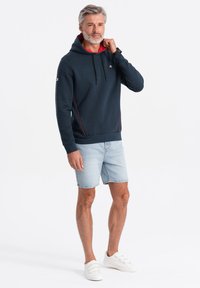 Ombre HOODED WITH ZIPPED POCKET - Jersey con capucha - navy blue