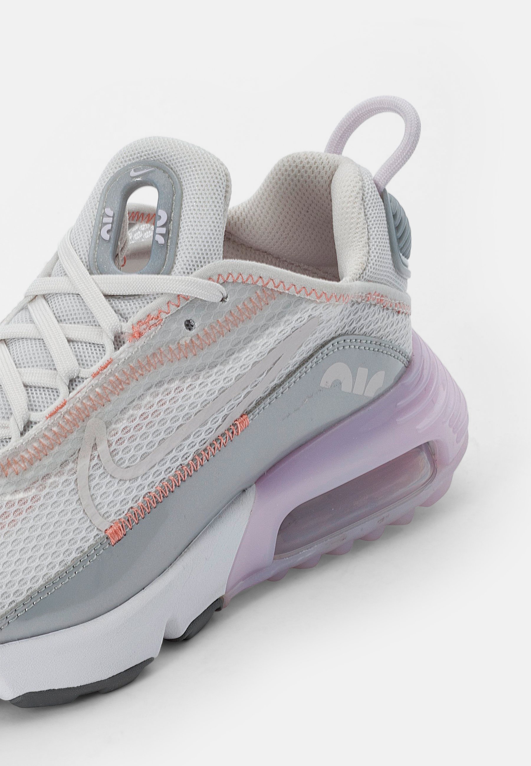 I can't find this colorway of the Air Max 2090 online. Except for where I  bought it. Is it fake? : r/WhatsThisShoe