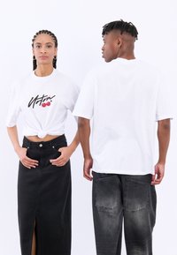 YOURTURN UNISEX - T-shirts print - white