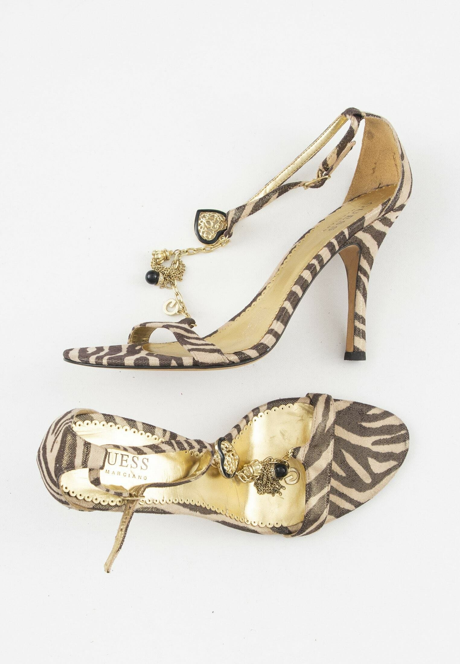 Guess Sandalias de tacón - gold/dorado - Zalando.es