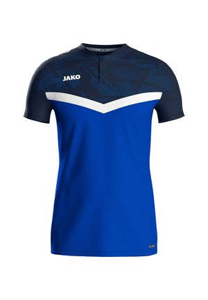 Blauwe sportshirt met korte mouwen, met een marineblauw bovenstuk en een witte chevron patroon. Gemaakt van lichtgewicht synthetisch materiaal.