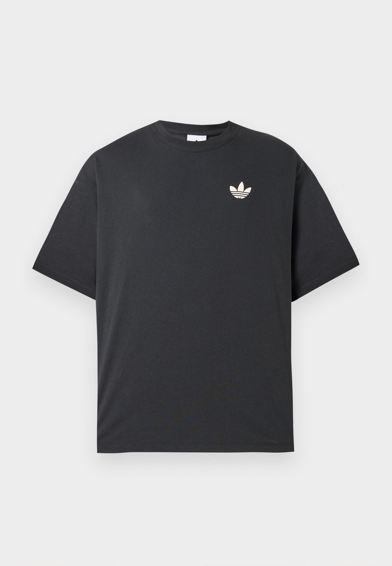 Schwarzes Adidas T-Shirt mit kurzen Ärmeln, Rundhalsausschnitt und kleinem weißem Trefoil-Logo auf der linken Brustseite.