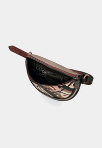 Marsupio a forma curva, con un motivo rosa, marrone e nero. Include una chiusura con zip e una cinghia resistente per un indossamento sicuro.