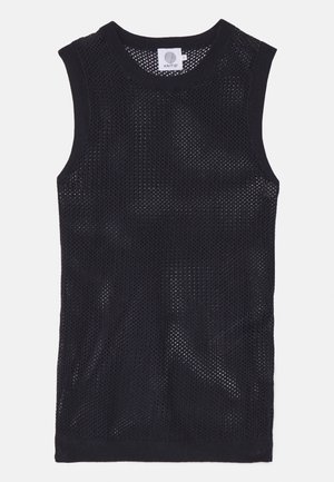 Melnas bez piedurknēm jersey blūze, izgatavota no sietveida auduma, ar apaļu kakla izgriezumu un ribotām apdare; gaisīga un elpojoša konstrukcija.