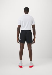 Under Armour PROJECT ROCK SHORT - Sporta šorti - black/white