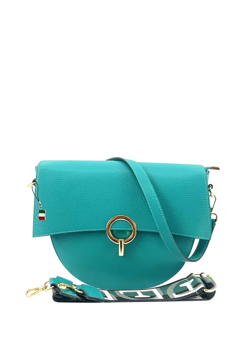 Tälerne Ledertasche mit rundem Boden, Klappenverschluss, goldenen Beschlägen und verstellbarem Tragegurt mit grafischem Muster.