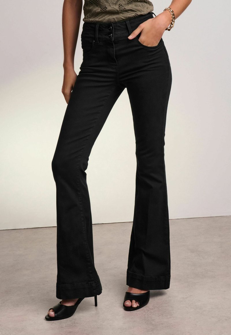 Next REGULAR FIT - Jeans bootcut - black
