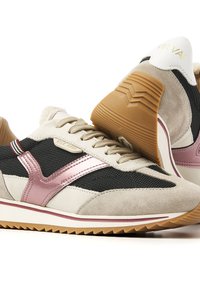 Sporty sneakers with grey suede and black mesh upper, metallic pink accents, beige laces, and a textured gum rubber outsole. Gold logo on heel.