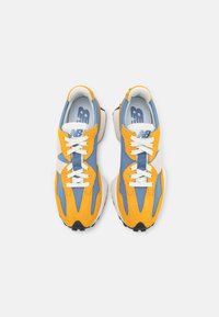 New Balance WS327 - Sneaker low - varsity gold