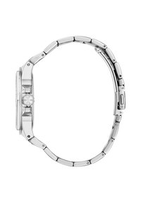 Montre-bracelet en acier inoxydable argenté avec un boîtier rectangulaire, une lunette lisse et un bracelet à maillons. Elle possède une couronne sur le côté droit.
