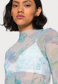 Weekday LINE PRINTED LONGSLEEVE - Camisola de manga comprida - turquoise