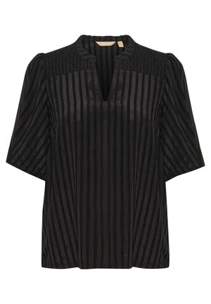 Blouse noire à manches courtes et amples, ornée de rayures verticales noires et de détails texturés sur les épaules. Modèle en V et tissu doux.