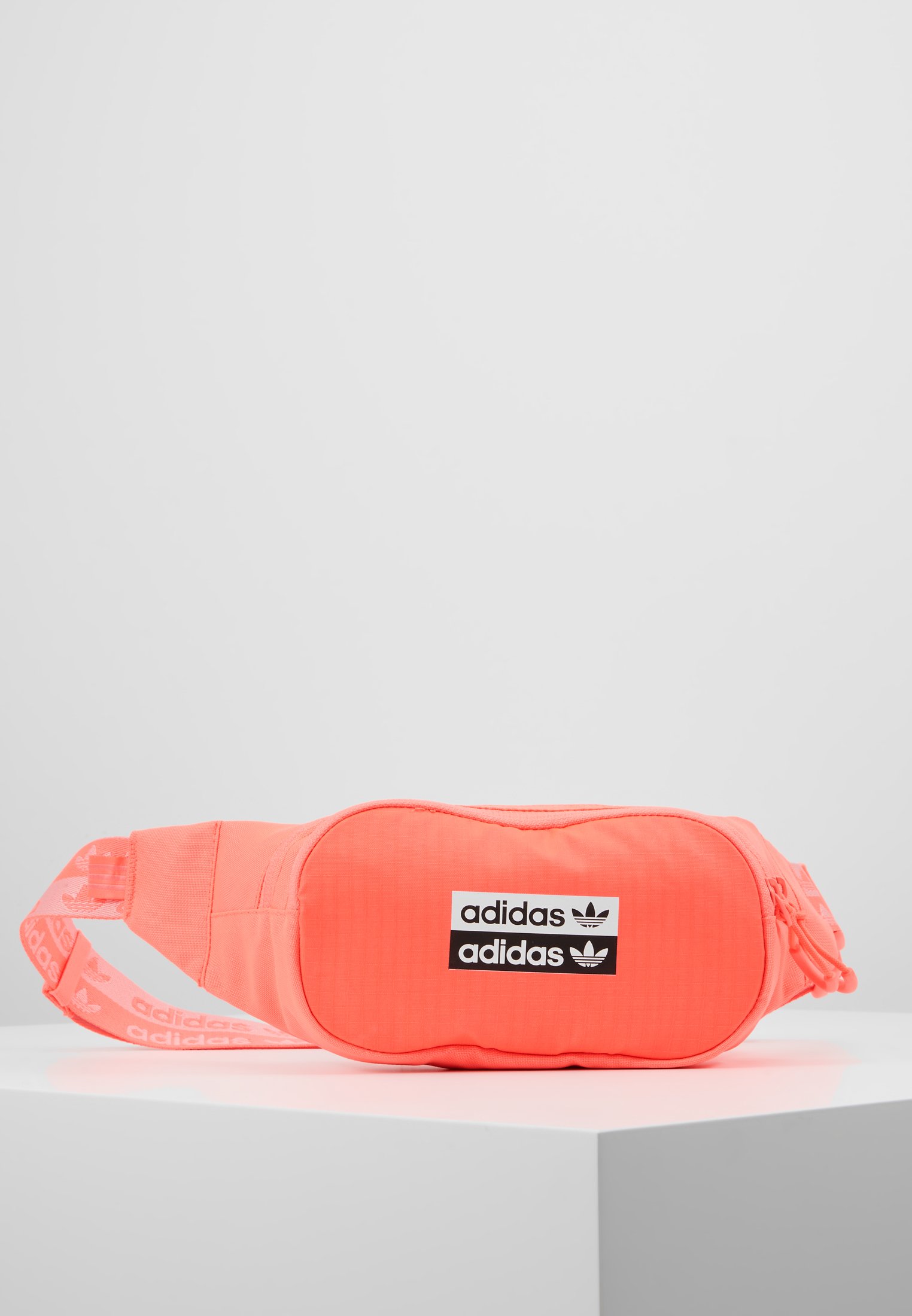 Riñonera Adidas Zalando Outlet Sale, UP TO 66% OFF | www.apmusicales.com