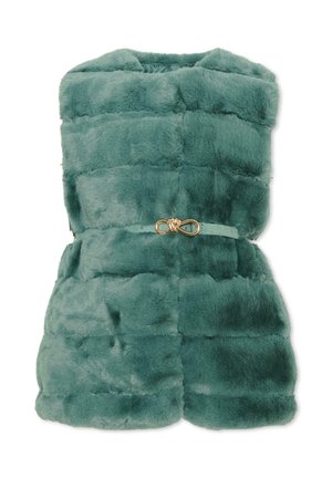 Gilet senza maniche in pelliccia sintetica color turchese con trapuntatura orizzontale e una sottile cintura con fibbia a nodo infinito dorata in vita.