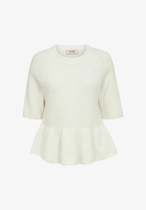 Biały dzianinowy sweter z krótkim rękawem, okrągłym dekoltem i falbaną na dole, wykonany z miękkiej, teksturowanej tkaniny.